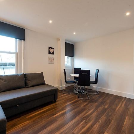 Parkside London Apartment ภายนอก รูปภาพ