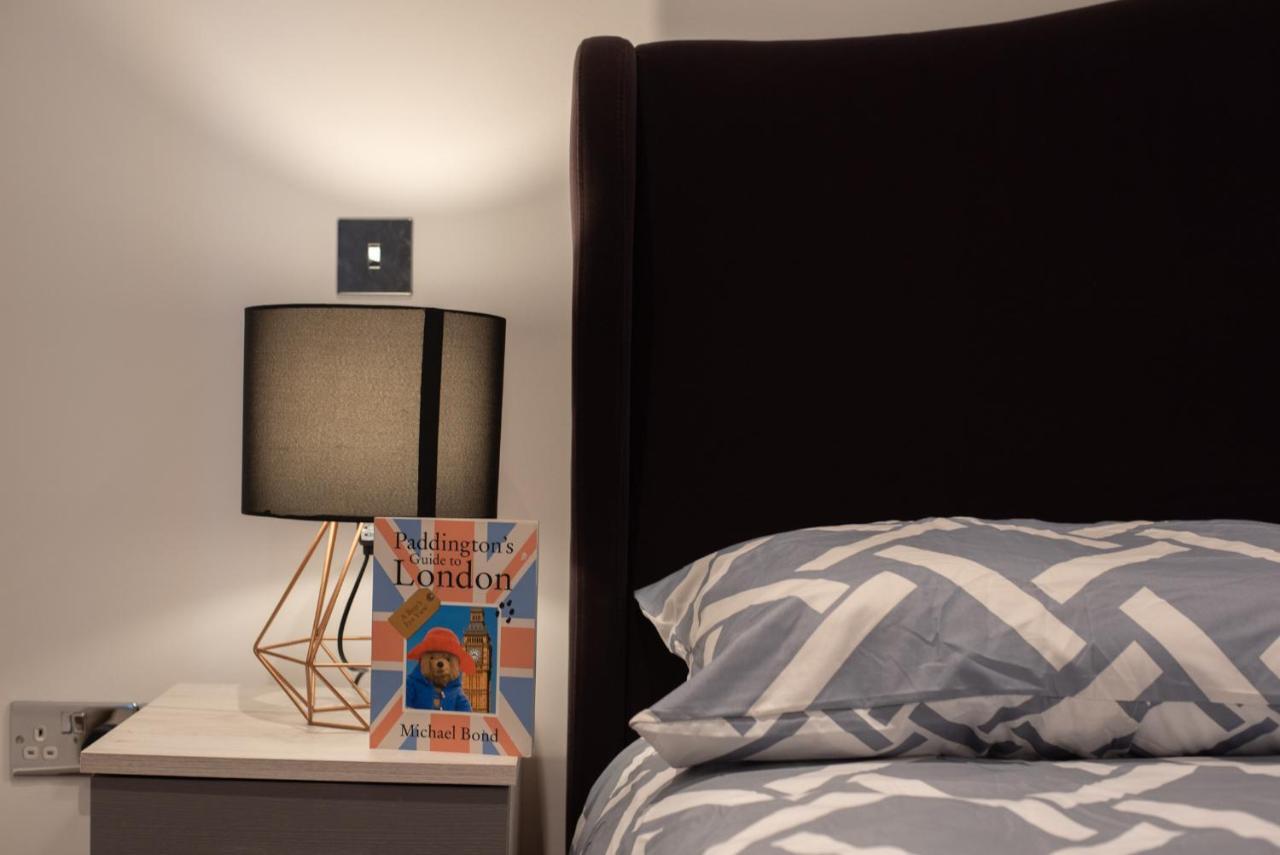 Parkside London Apartment ภายนอก รูปภาพ